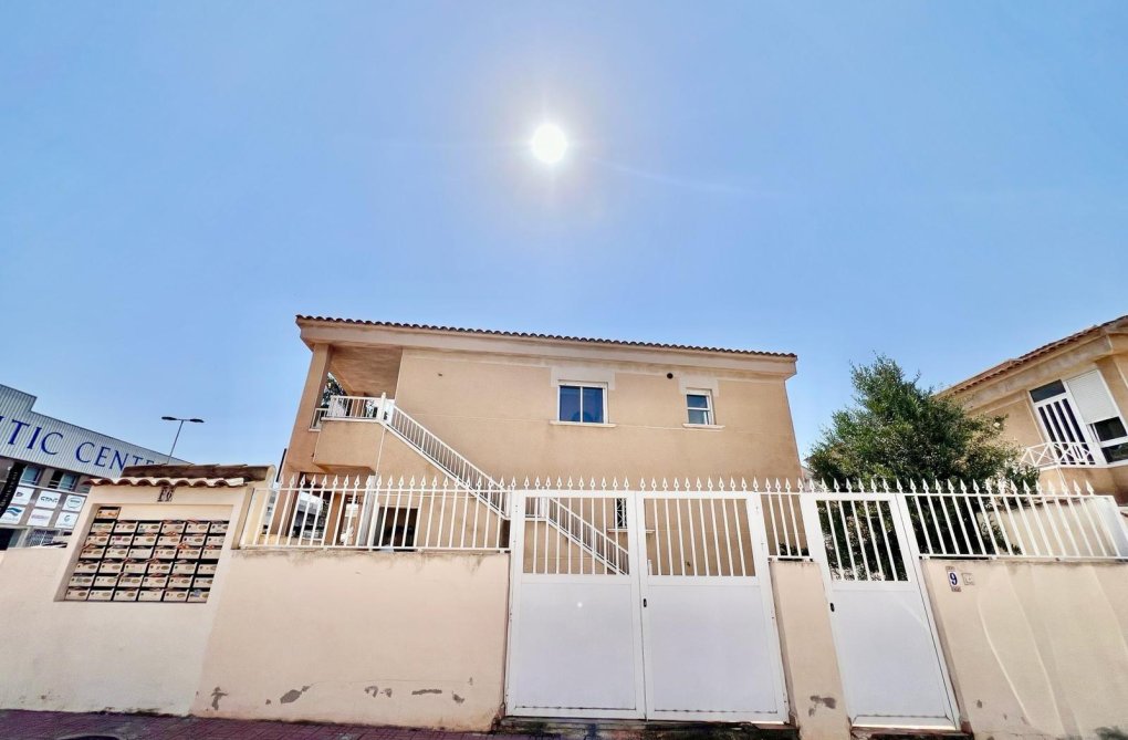 Herverkoop - Bungalow - Torrevieja - Centro