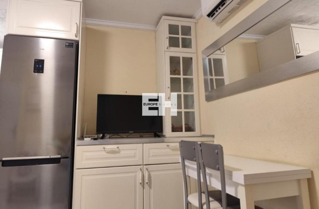 Herverkoop - Bungalow - Torrevieja - Torretas