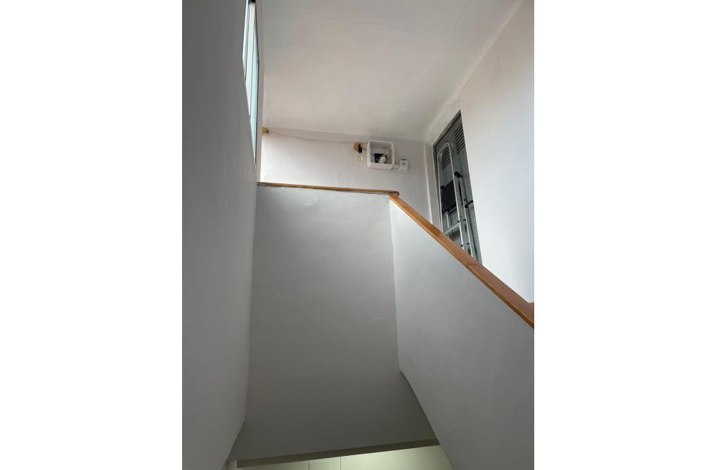 Herverkoop - Duplex - Albatera