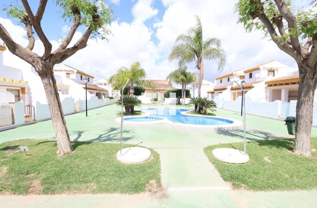 Herverkoop - Duplex - Pilar de la Horadada - Costa Blanca