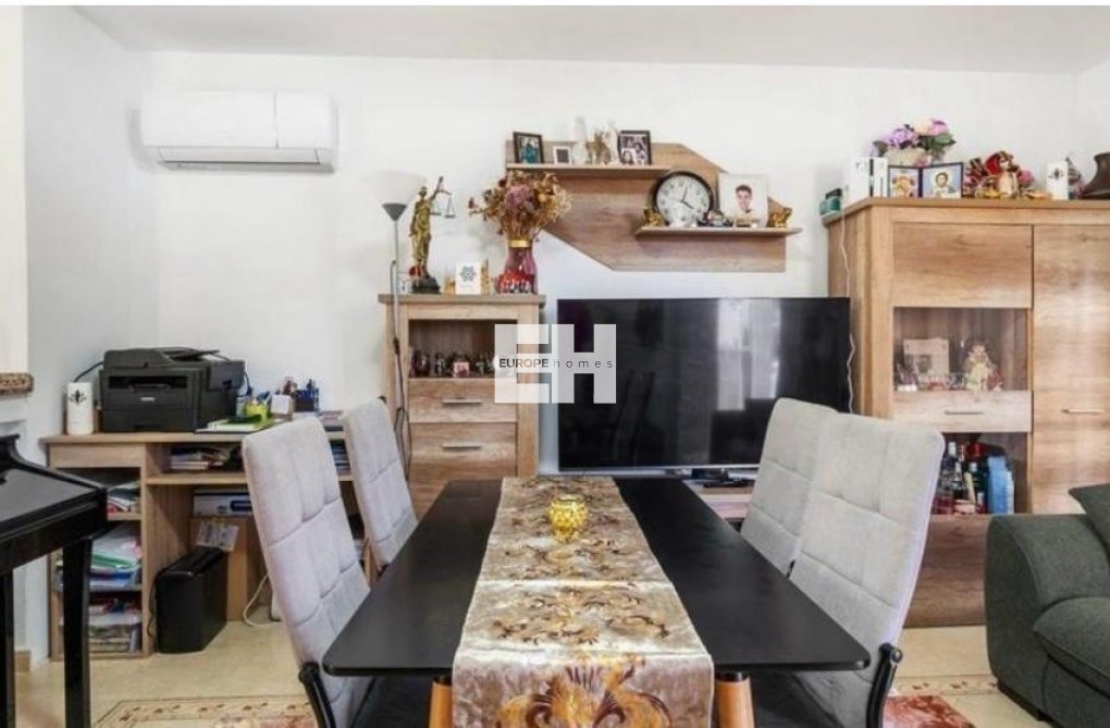 Herverkoop - Duplex - San Miguel de Salinas - Las Filipinas