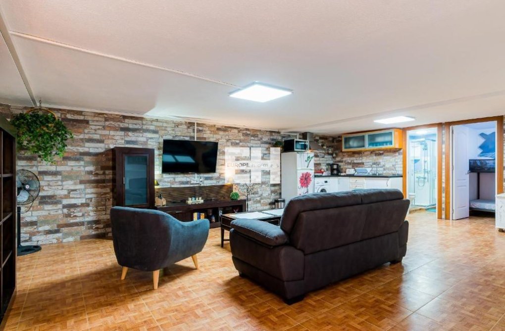 Herverkoop - Duplex - Torrevieja - Acequion