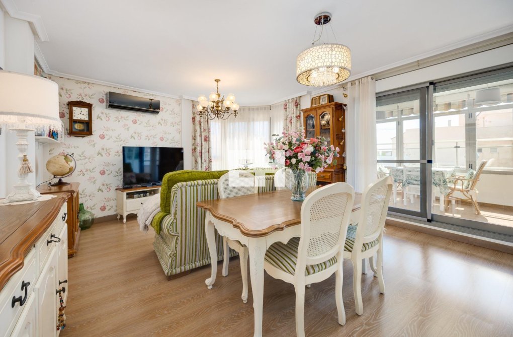 Herverkoop - Penthouse - Torrevieja - Centro