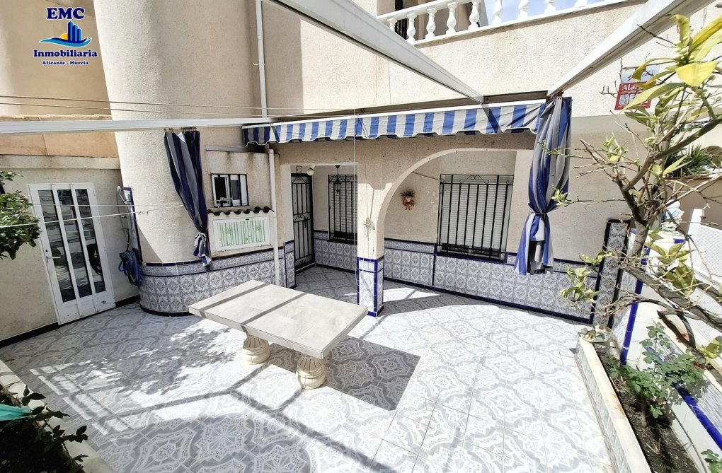 Herverkoop - Quad House - Torrevieja - Carrefour
