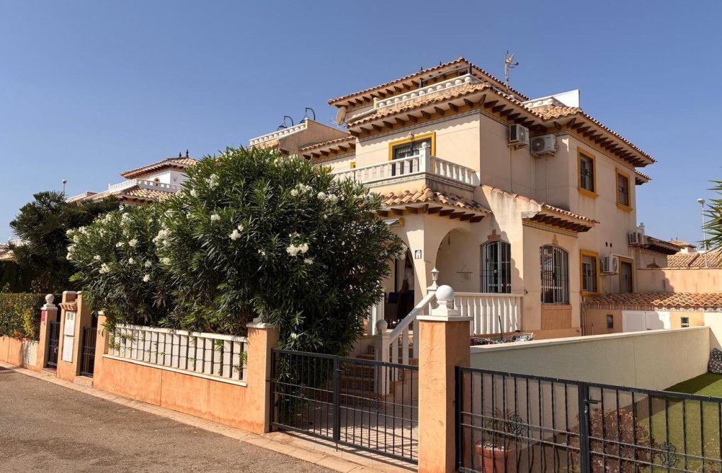 Herverkoop - Quad Villa - Lomas de Caboroig - Costa Blanca