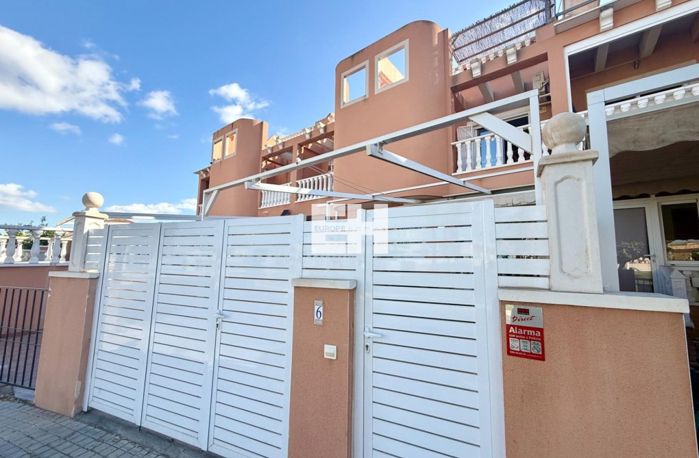 Herverkoop - Semi Detached - Torrevieja - El Limonar