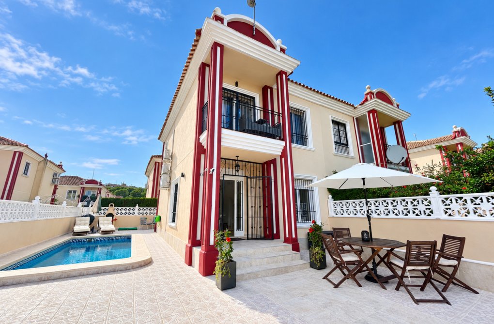 Herverkoop - town house - Dehesa de Campoamor - Costa Blanca