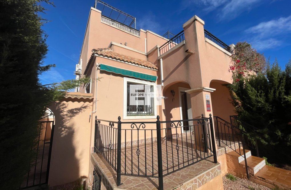 Herverkoop - town house - Los Montesinos - Costa Blanca