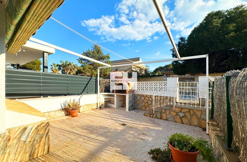 Herverkoop - town house - Orihuela Costa - Costa Blanca