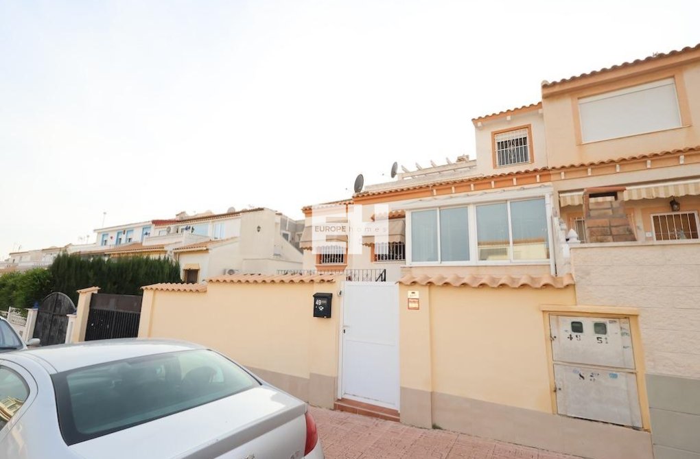 Herverkoop - town house - Orihuela Costa - Costa Blanca