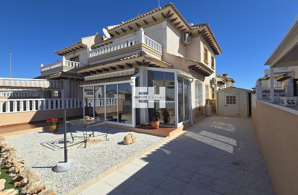 Herverkoop - town house - Orihuela Costa - Costa Blanca