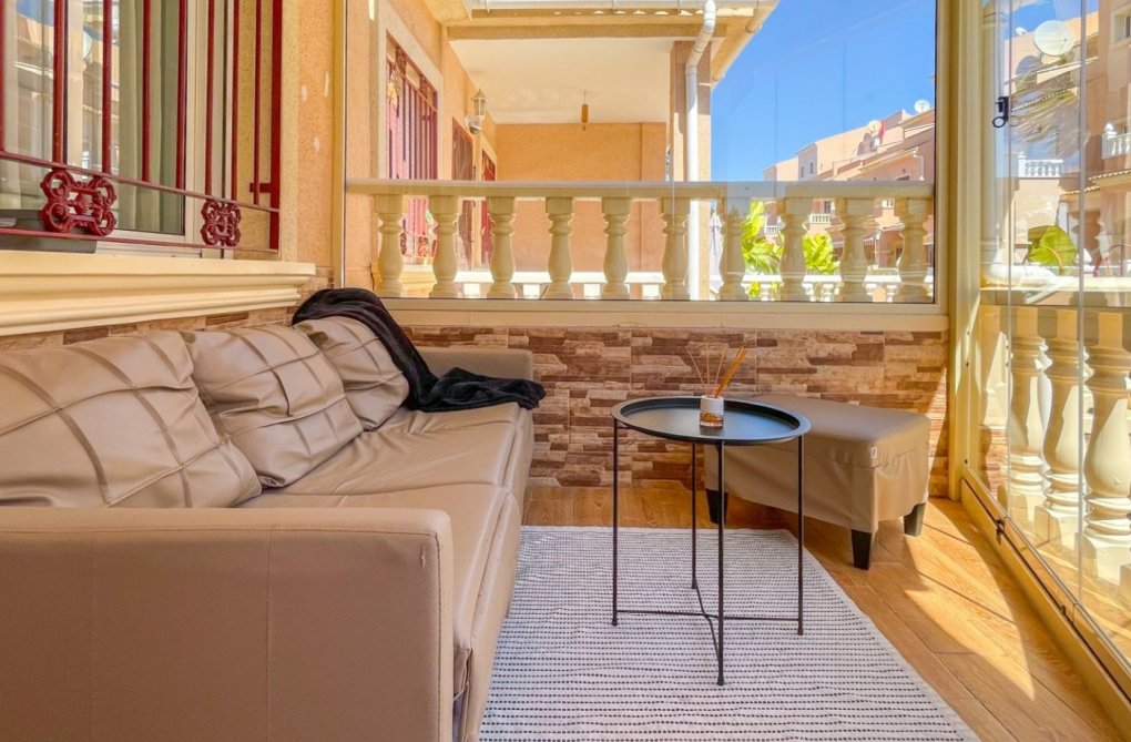 Herverkoop - town house - Orihuela Costa - Costa Blanca