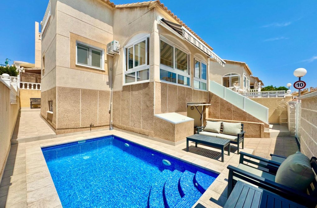 Herverkoop - town house - Orihuela Costa - La Florida