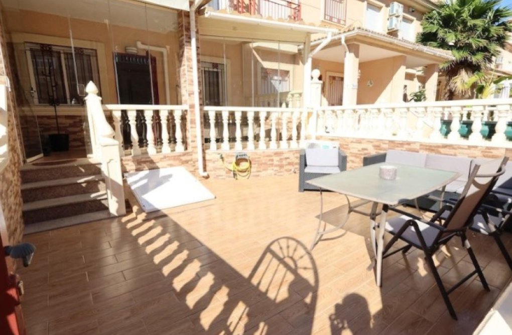 Herverkoop - town house - Orihuela - Inland