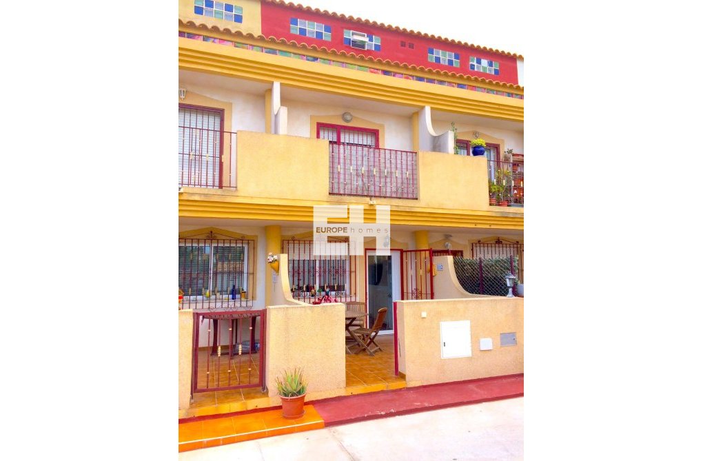 Herverkoop - town house - Playa Flamenca - Costa Blanca