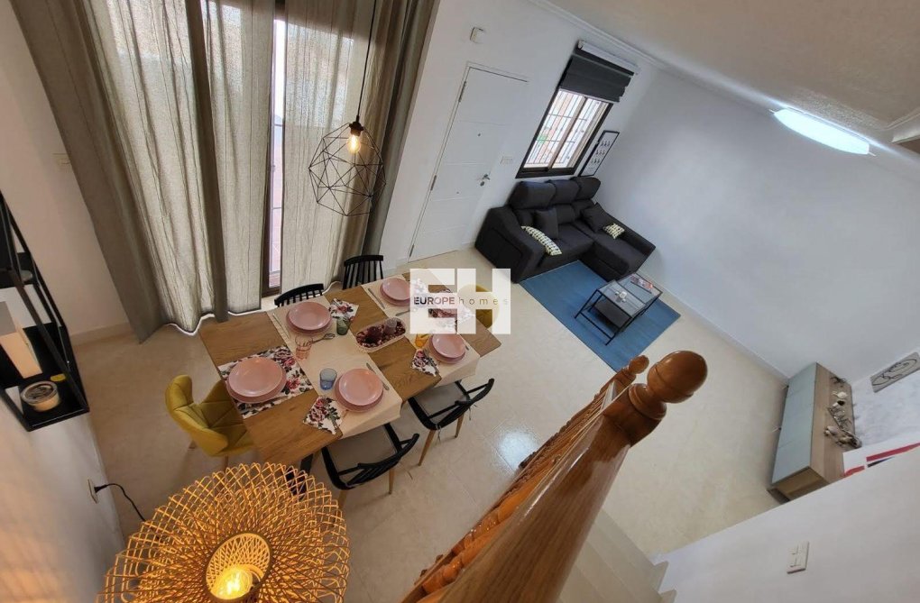 Herverkoop - town house - San Miguel de Salinas - Ciudad De Las Comunicaciones