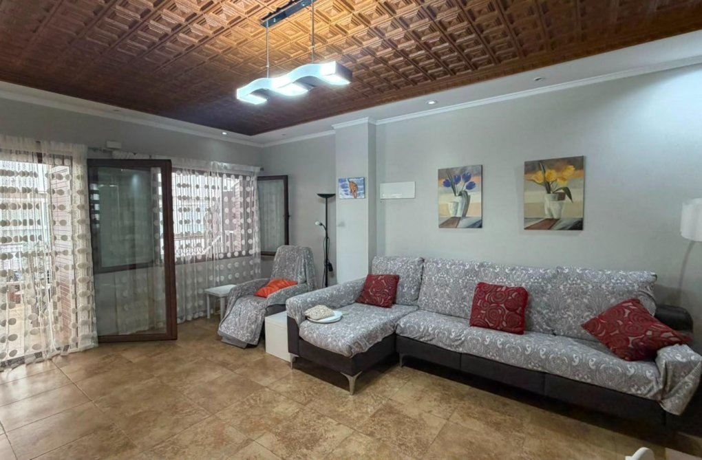 Herverkoop - town house - Torrevieja - Acequion