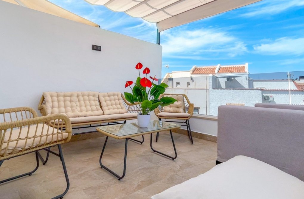 Herverkoop - town house - Torrevieja - Costa Blanca