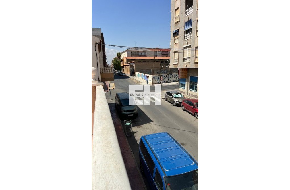 Herverkoop - town house - Torrevieja - Estacion De Autobuses