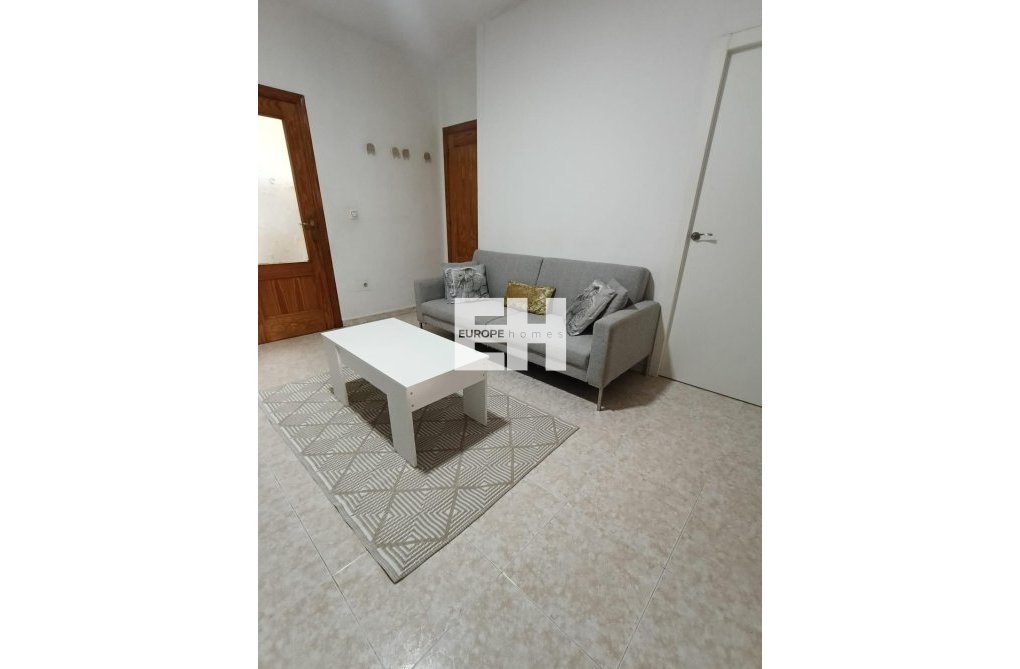 Herverkoop - town house - Torrevieja - Torretas
