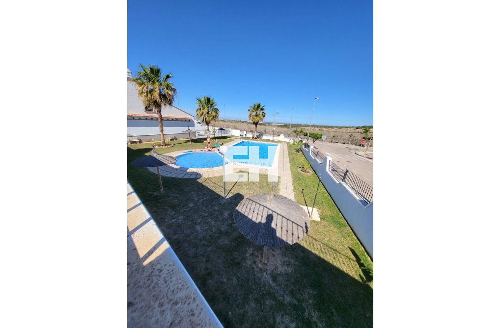 Herverkoop - town house - Villamartin - Costa Blanca