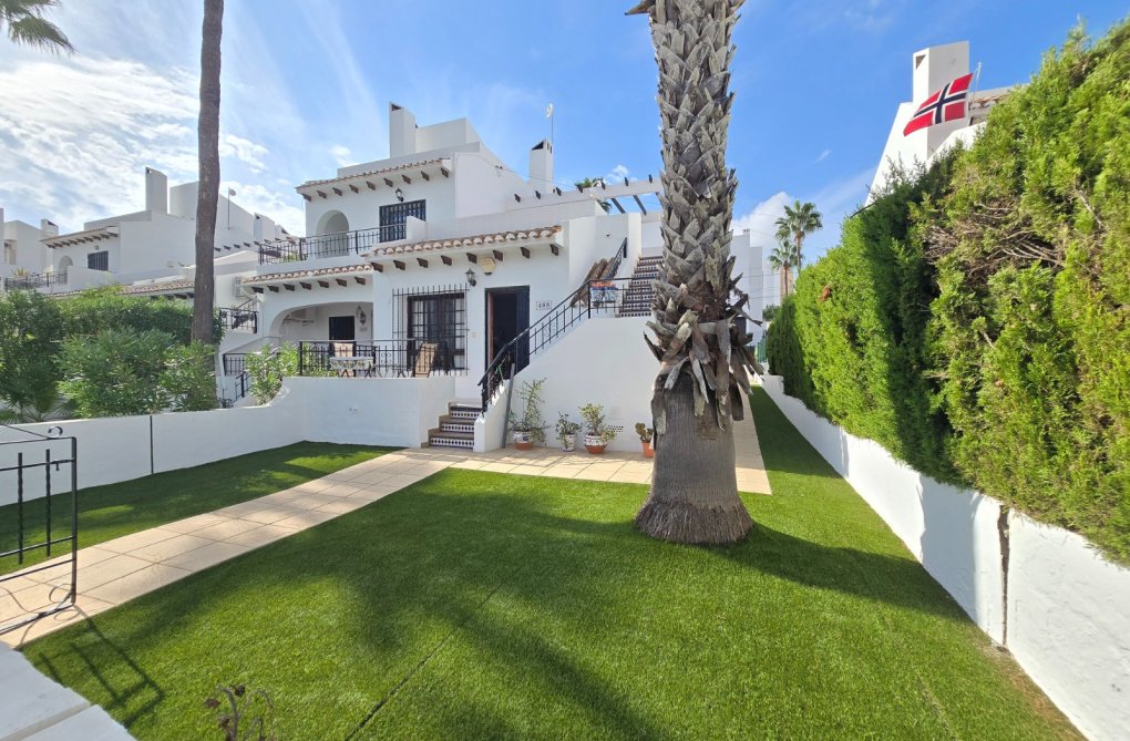 Herverkoop - town house - Villamartin - Costa Blanca