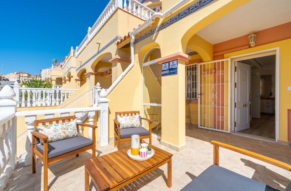 Herverkoop - town house - Villamartin - Costa Blanca