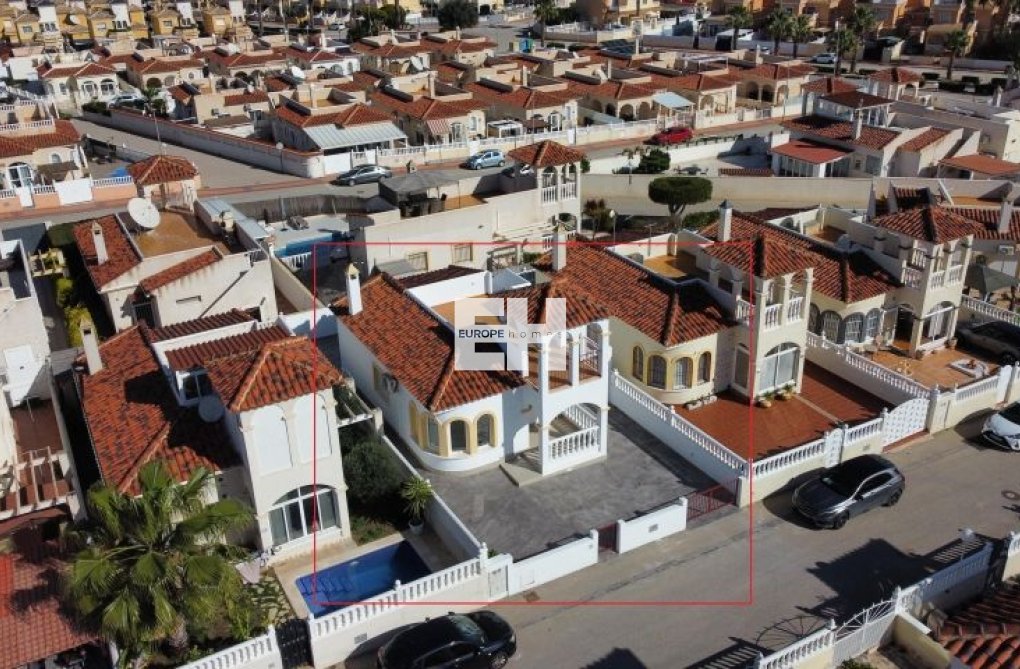 Herverkoop - villa - Algorfa - Inland