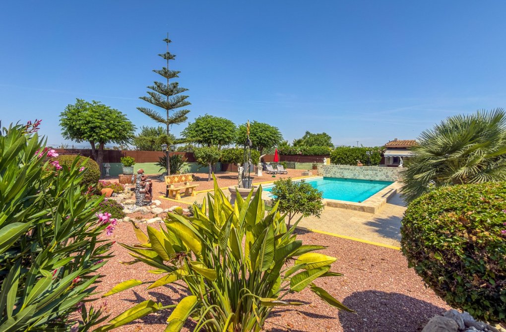 Herverkoop - villa - Catral - Costa Blanca