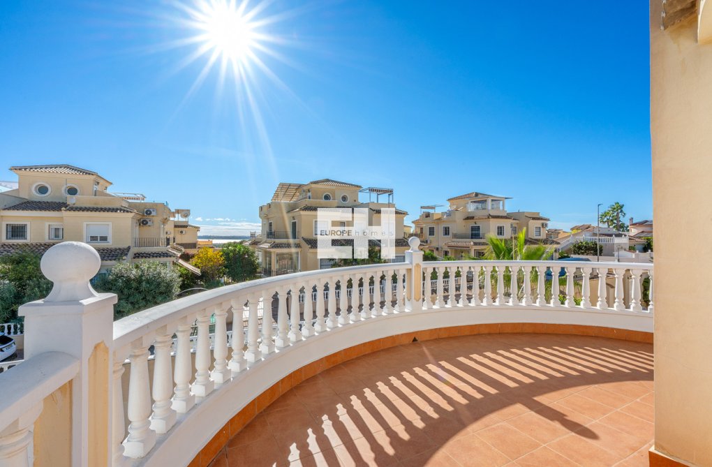 Herverkoop - villa - Ciudad Quesada - Costa Blanca