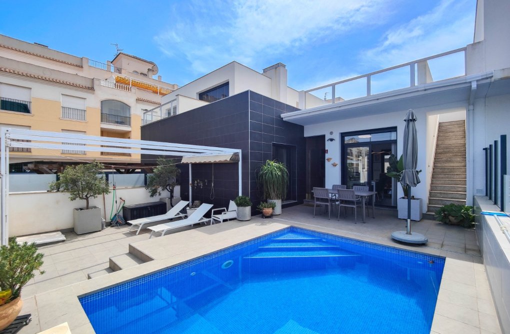 Herverkoop - villa - Formentera del Segura - Costa Blanca