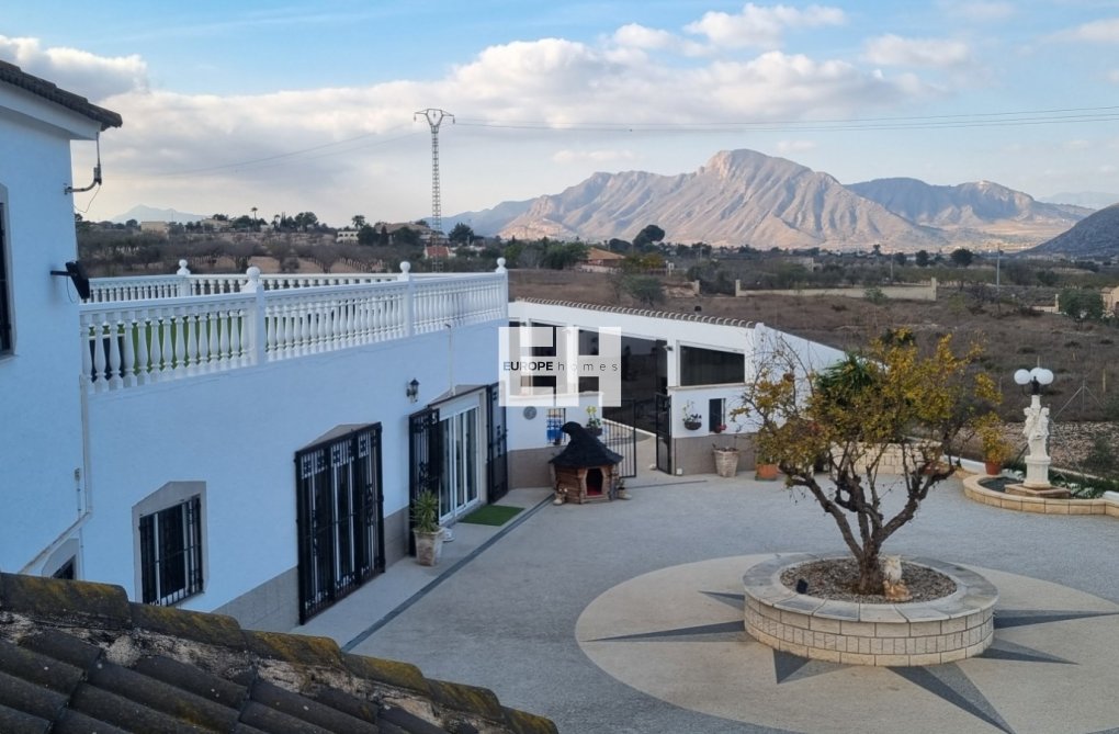 Herverkoop - villa - Hondón de los Fráiles - Inland