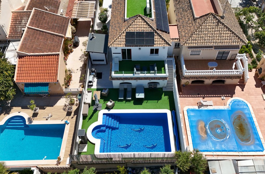 Herverkoop - villa - Los Balcones - Costa Blanca