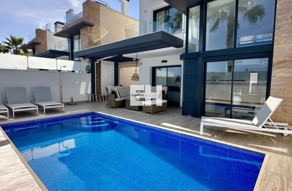 Herverkoop - villa - Orihuela Costa - Costa Blanca
