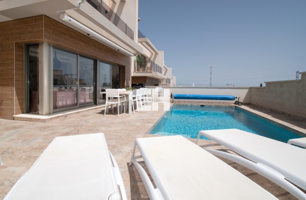 Herverkoop - villa - Orihuela Costa - Costa Blanca