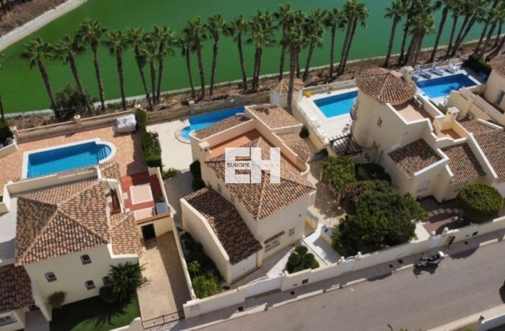 Herverkoop - villa - Orihuela Costa - Costa Blanca