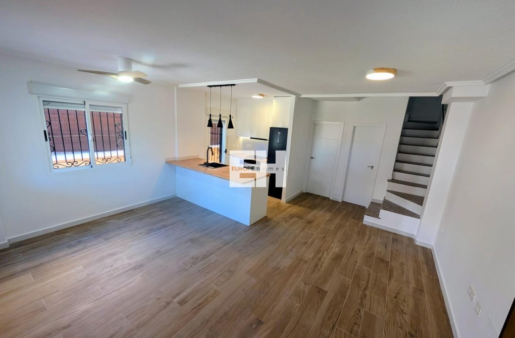 Herverkoop - villa - Orihuela Costa - Costa Blanca