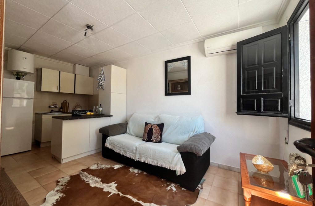 Herverkoop - villa - San Fulgencio - Costa Blanca