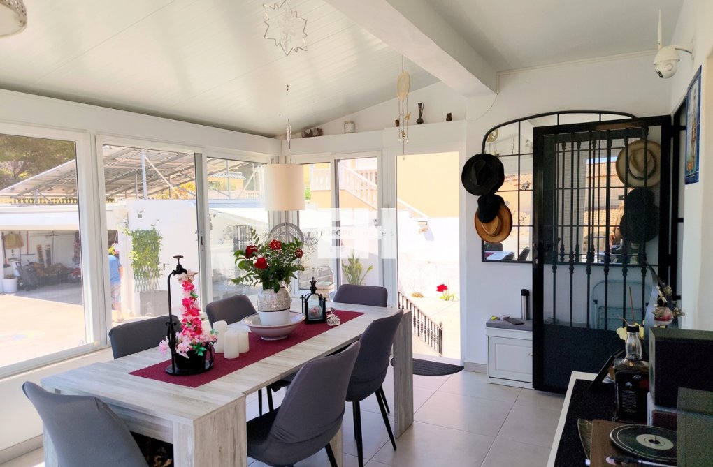 Herverkoop - villa - San Miguel / Vistabella Golf - Inland