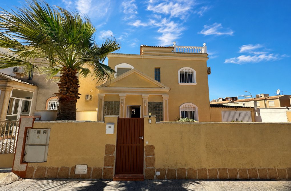 Herverkoop - villa - Torrevieja - Costa Blanca