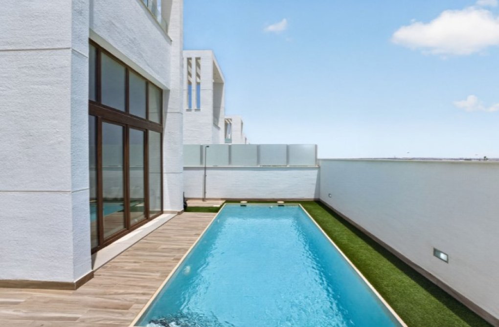 Herverkoop - villa - Torrevieja - Costa Blanca