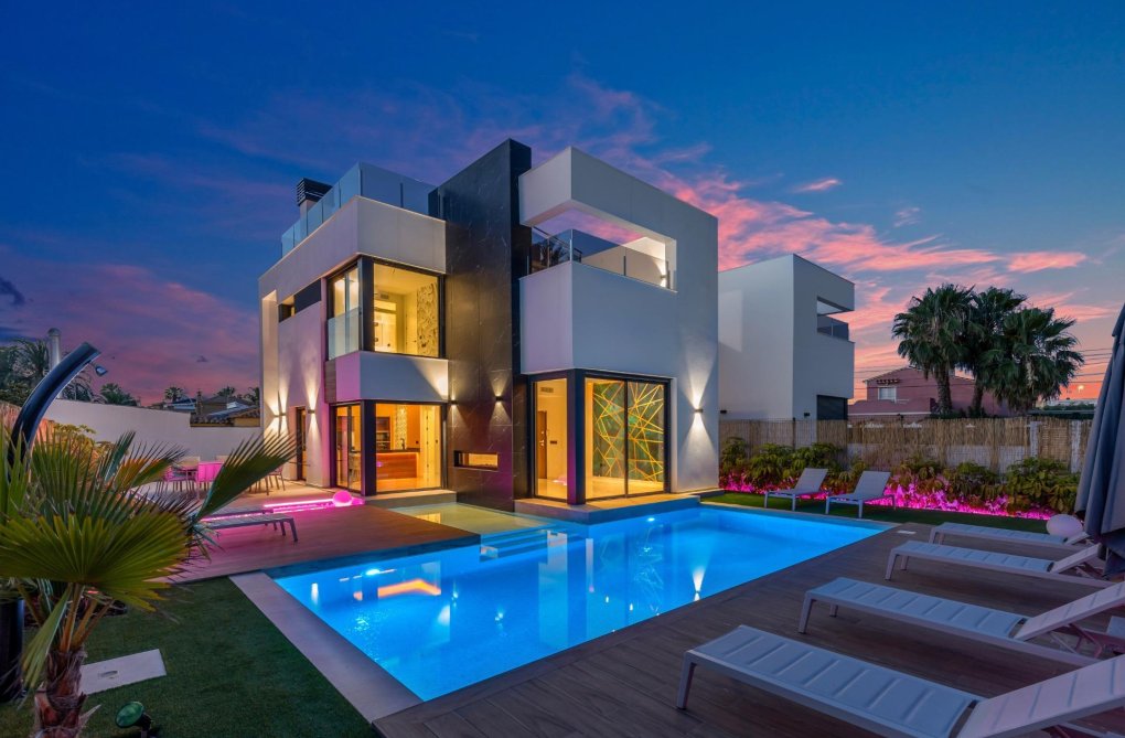 Herverkoop - villa - Torrevieja - Torreta Florida