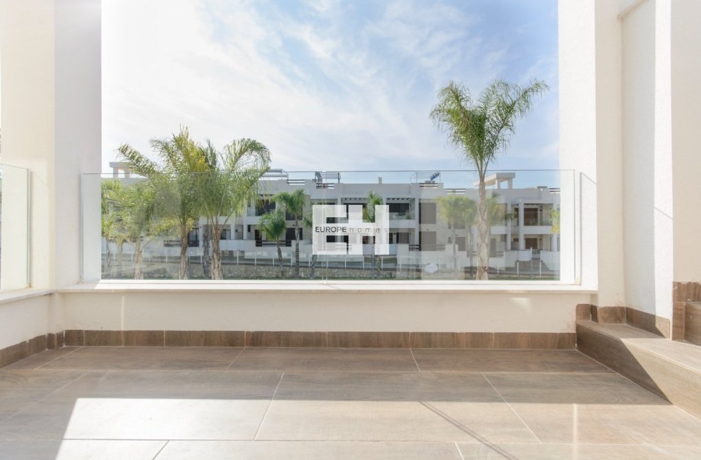 Neubau - Bungalow im obersten Stockwerk - Torrevieja - Los Balcones 