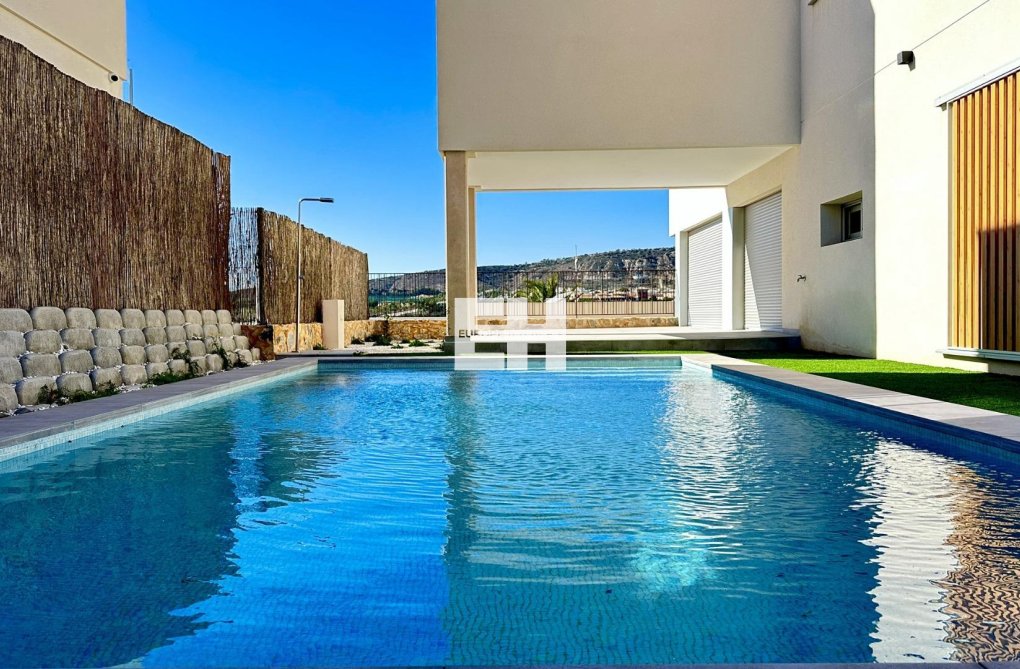 Neubau - villa - Algorfa - La Finca Golf
