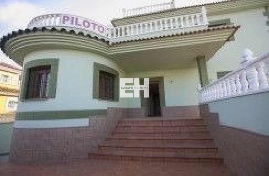 Neubau - villa - Torrevieja - Los Altos