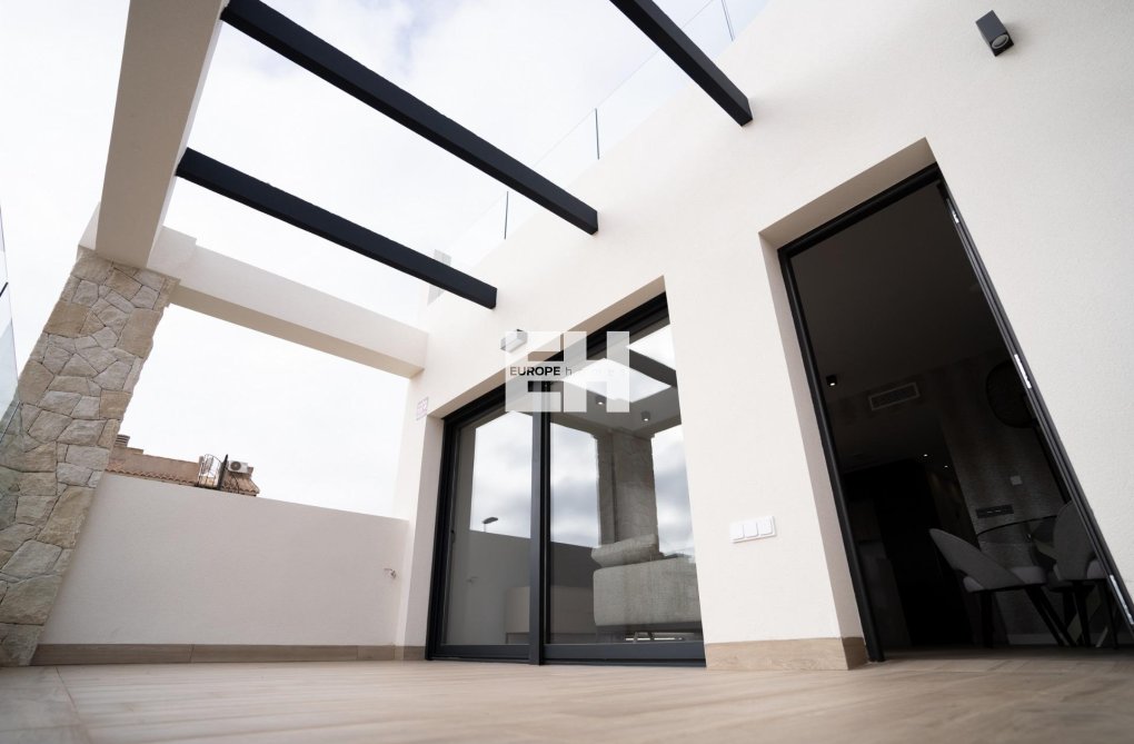 New Build - town house - Orihuela Costa - Entre golf