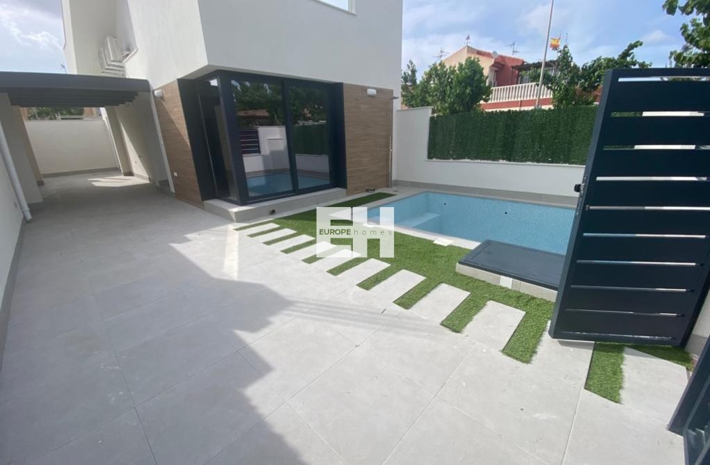 New Build - villa - Los Alcázares - La Concha