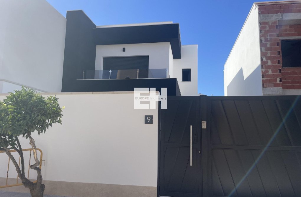 Obra Nueva - villa - Almoradí - Heredades