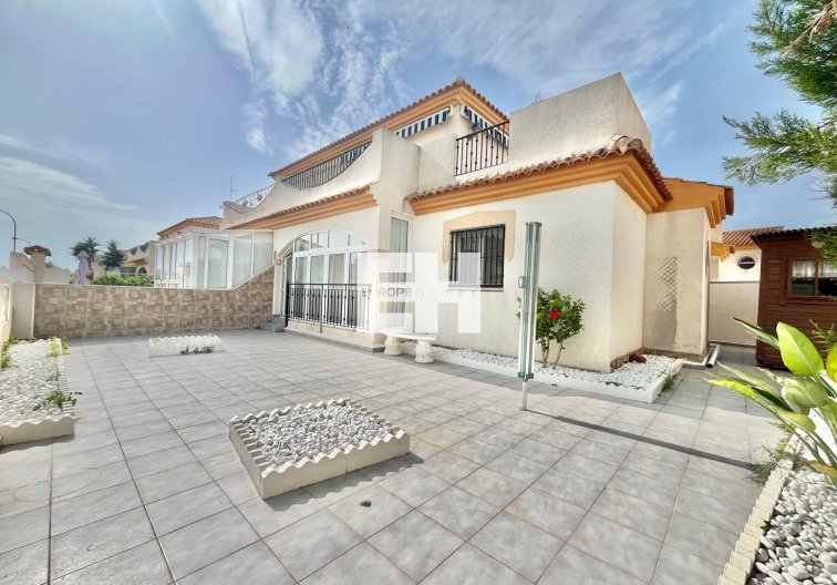 Quad House - Revente - Orihuela Costa - Playa Flamenca