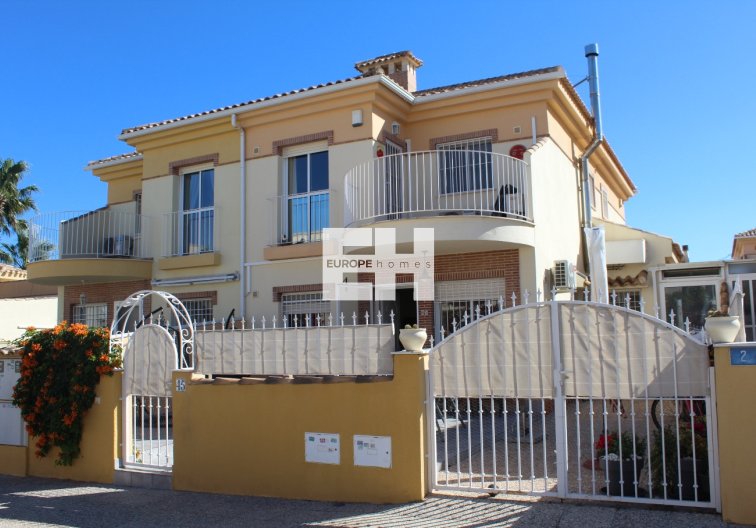 Quad House - Revente - Villamartin - Costa Blanca